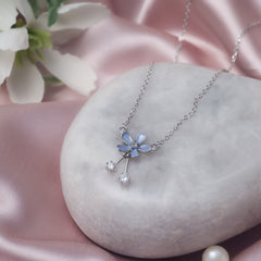 Floral Grace Silver Necklace With Pendant