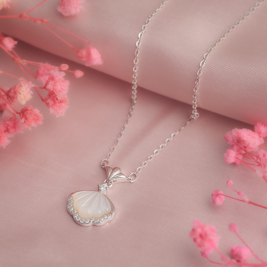 Seashell Symphony Silver Necklace With Mother of Pearl